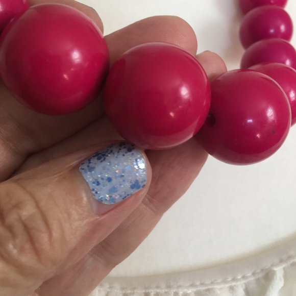 Retro Big Hot Pink Graduated Bead Necklace 16 -19" - Picture 4 of 6